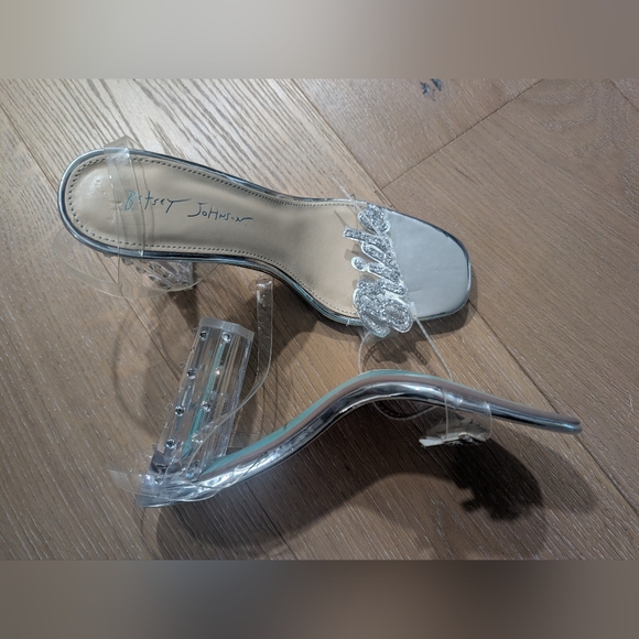 Bride heels - Picture 3 of 6